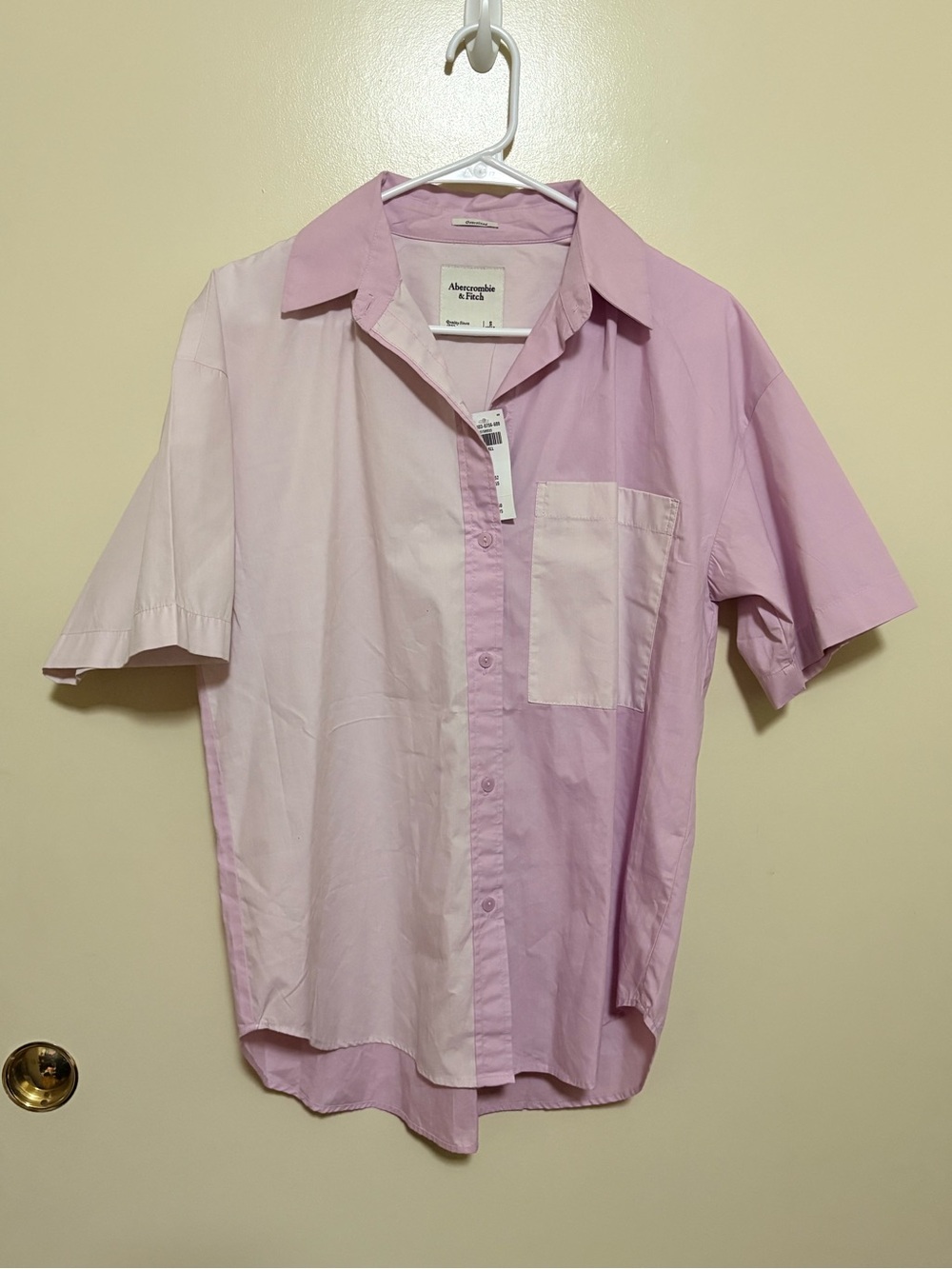 Abercrombie & Fitch Two-Tone Light Pink Short-Sleeve Oversized Button-Down Shirt
